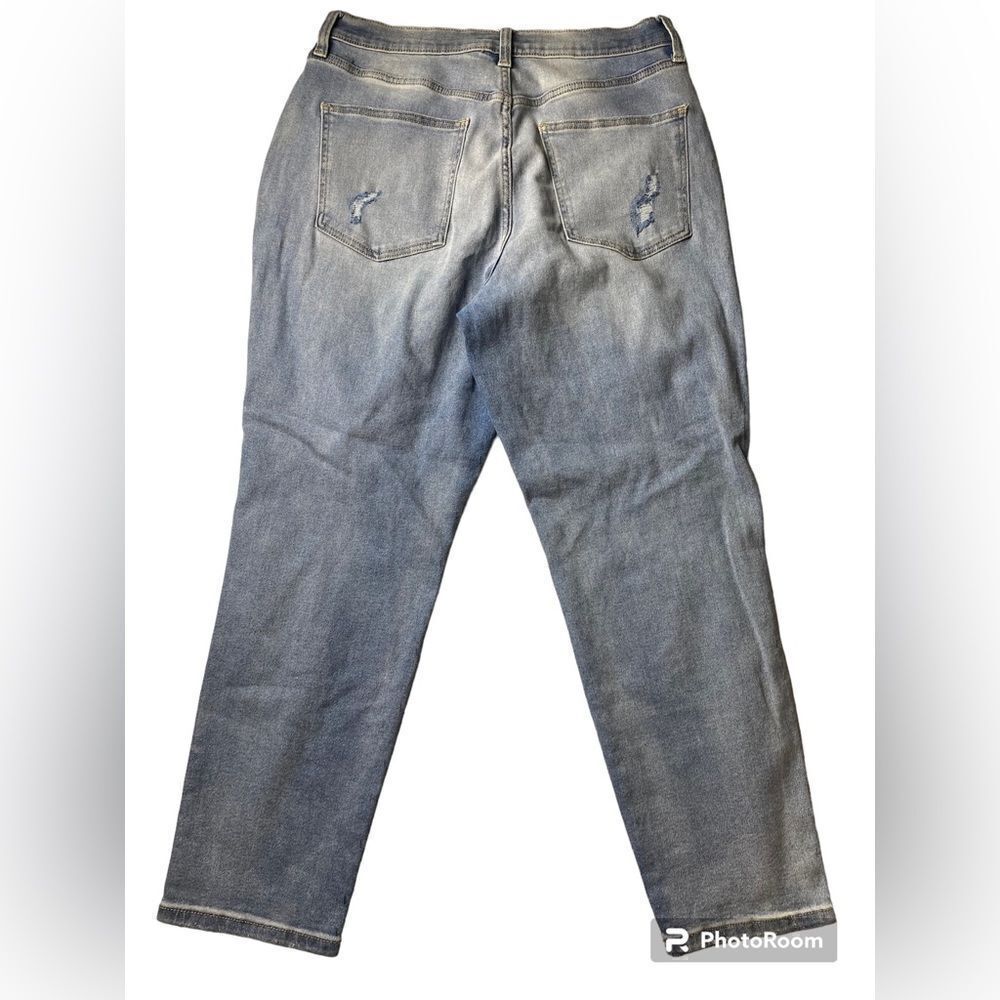 Arizona Highest-Rise Mom Jeans Size 15 - Picture 2 of 9